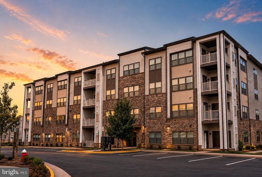 46320 Mount Milstead Terrace #303, Sterling, VA 20164: Condo/Townhouse listed at $479,995 via Realty ONE Group Capital